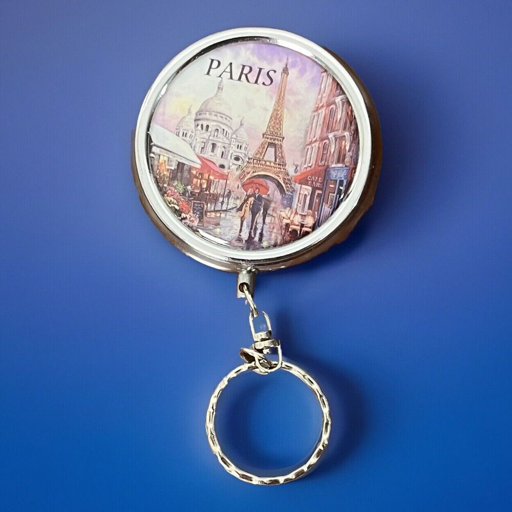 Pocket Ashtray Portable Decorative Paris Metalโ Case Cigarette Rest Key Chain 2โ